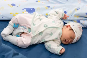 宝宝第1周照片-清风小筑-雷国胜的个人网站