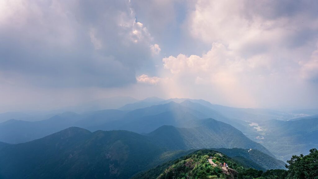 图片[9]-2022年8月28日挑战登顶东莞第一高峰（银屏山）-清风小筑-雷国胜的个人网站
